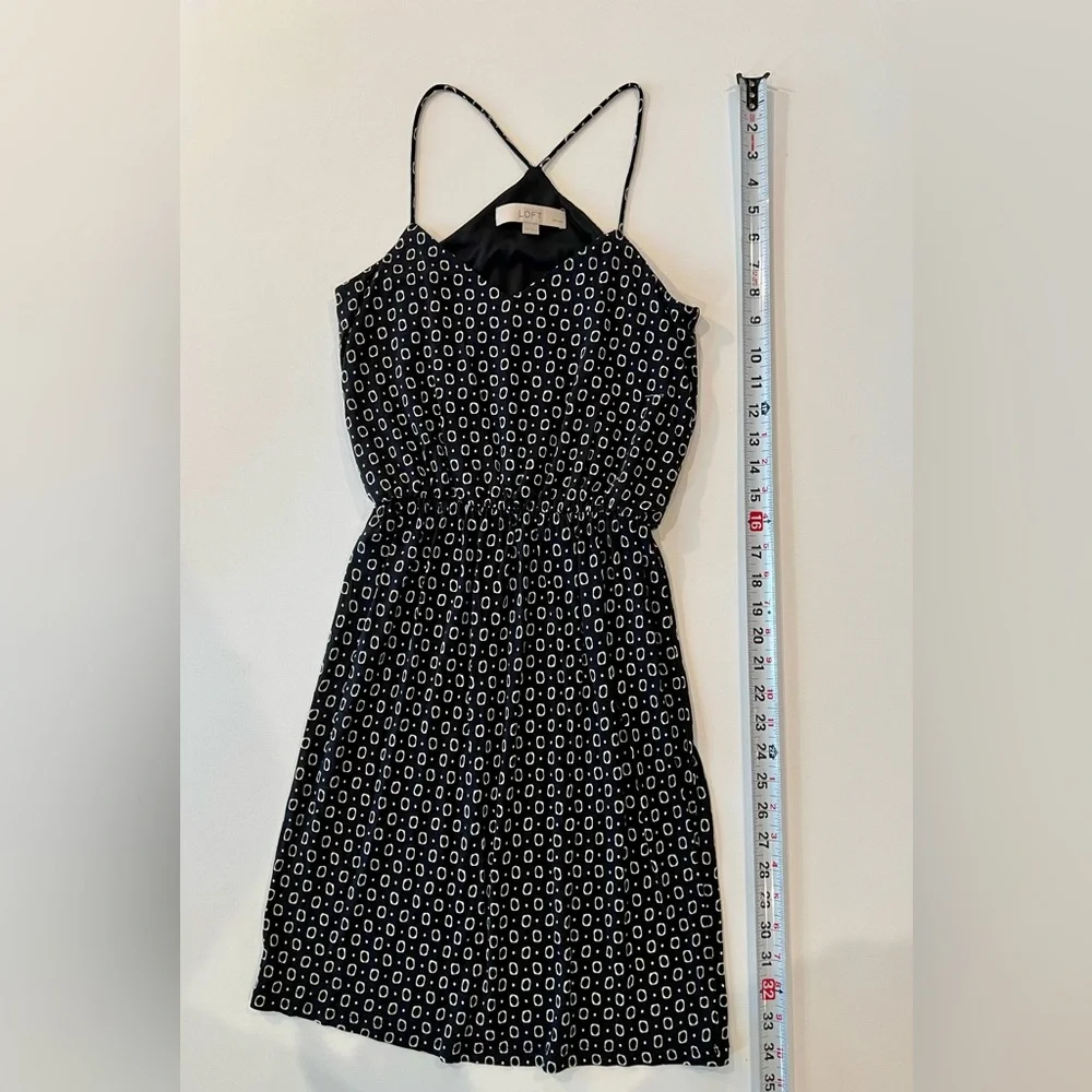 LOFT Petite Racerback Flowy Cinched Geometric Black White Mini XXSP Mini Dress - Picture 4 of 12